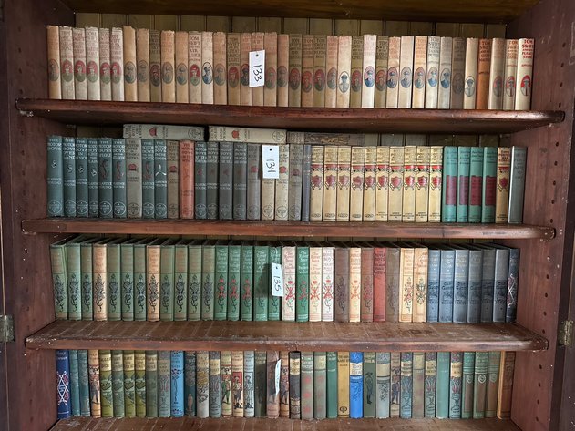 Image for Estate Auction: Vintage Books, Household Items, Collectibles & Tools - Pottstown, PA