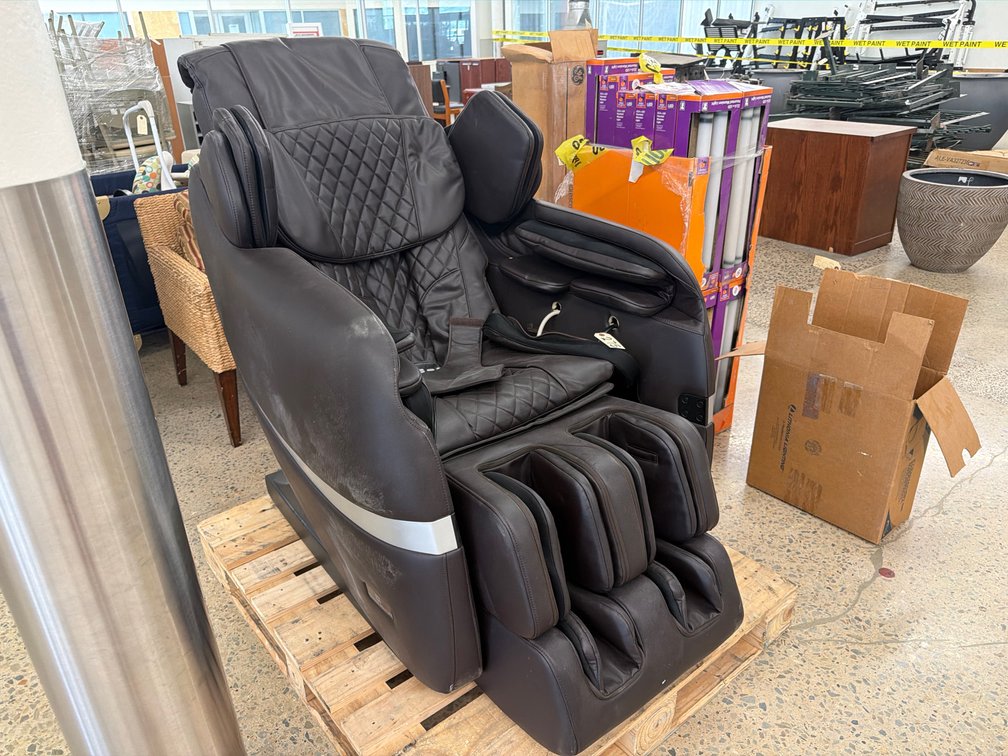 Image for Coventry Mall: Gym Equipment, Restaurant Equipment, Pressure Washers & More Online Auction - Pottstown, PA 