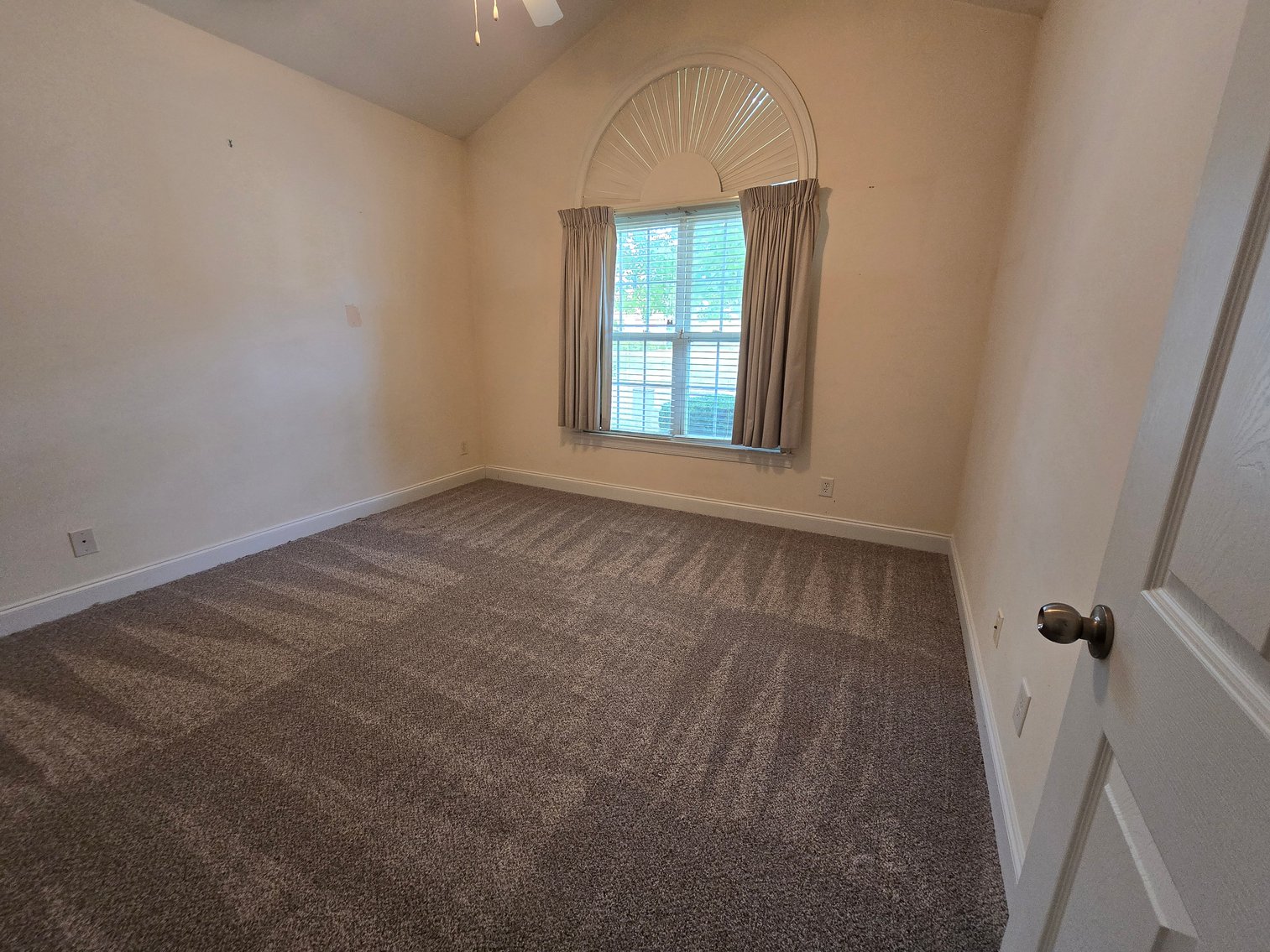 Image for 2920 Grove Park Drive