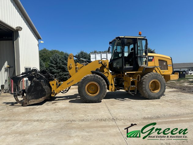 Image for Rick Moore Estate Farm Machinery Auction