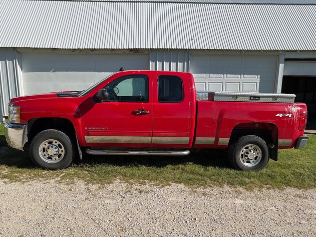 Image for Online only tool, vehicles, & tractors of the late Greg Toomer!