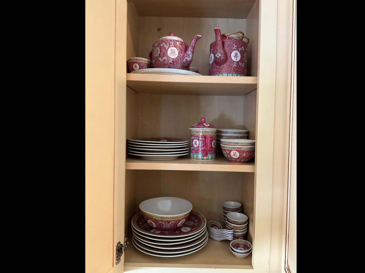 Image for (Temperance, MI) Pool Table, Stair Lift, Household Contents, Furniture (Sierra)