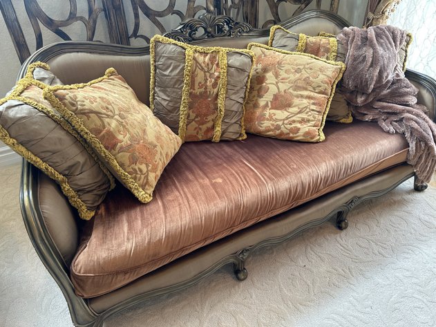 Image for (Ottawa Hills OH) Furniture, Decor, Dresses, and More! (Riva Ridge)