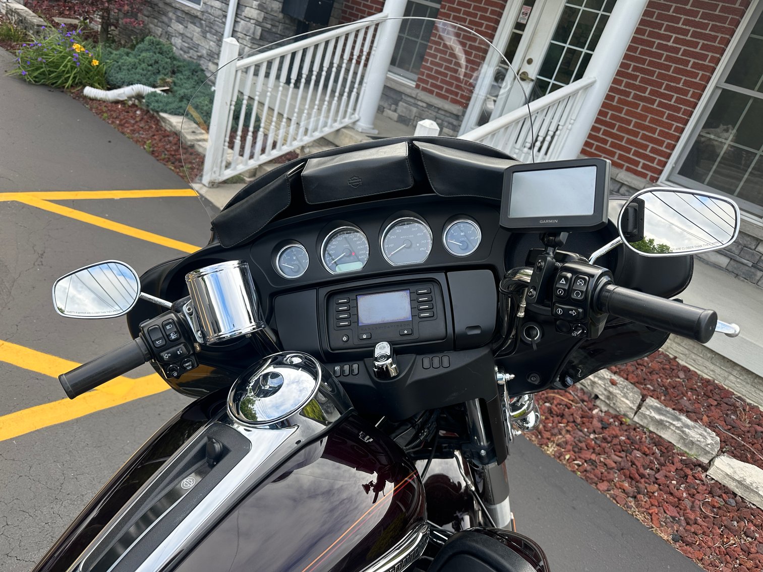 Image for (Whitehouse OH) 2014 Blackened Cayenne Harley-Davidson Electra Glide Ultra Classic Touring Motorcycle (Weckerly)