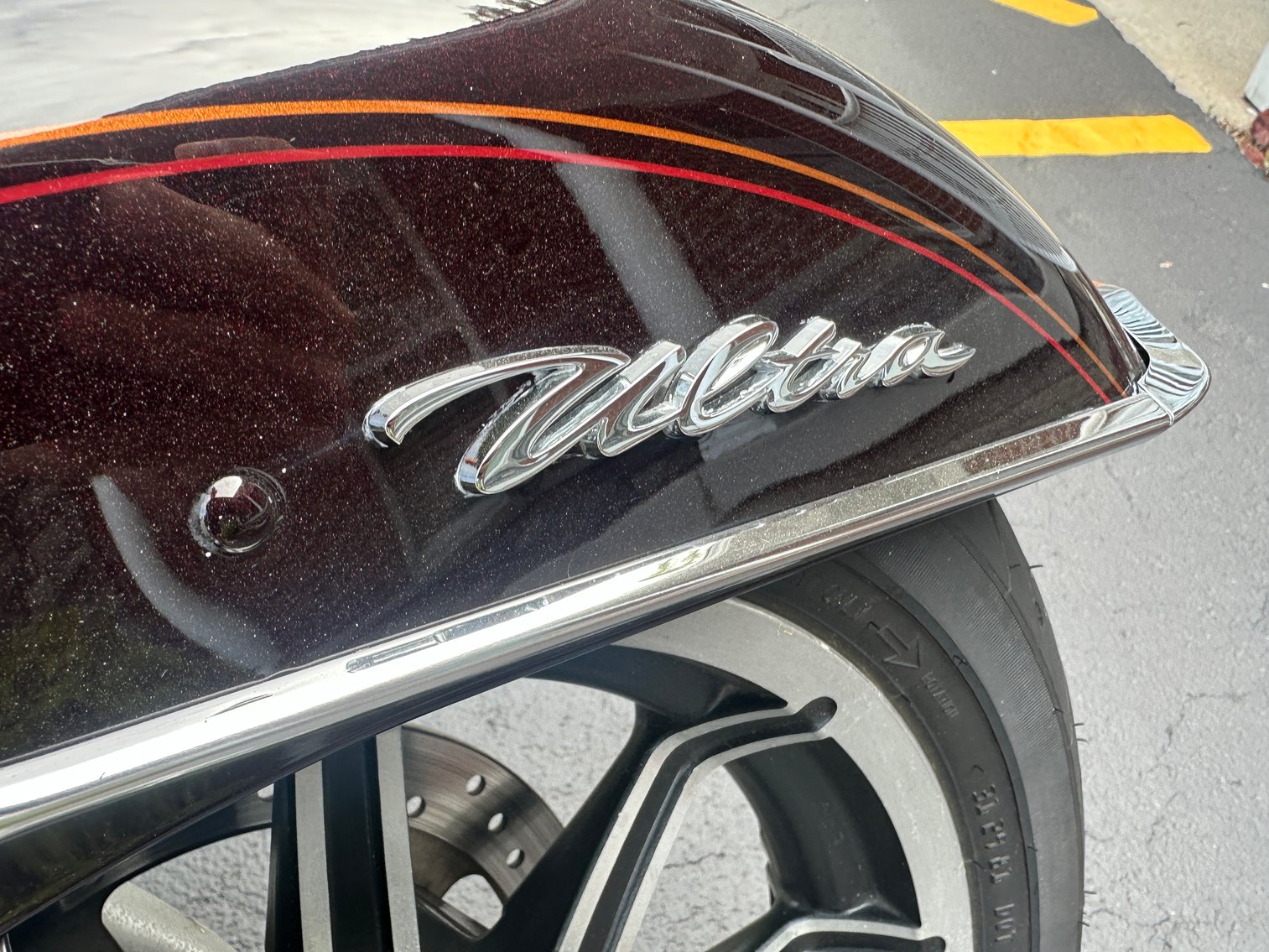 Image for (Whitehouse OH) 2014 Blackened Cayenne Harley-Davidson Electra Glide Ultra Classic Touring Motorcycle (Weckerly)