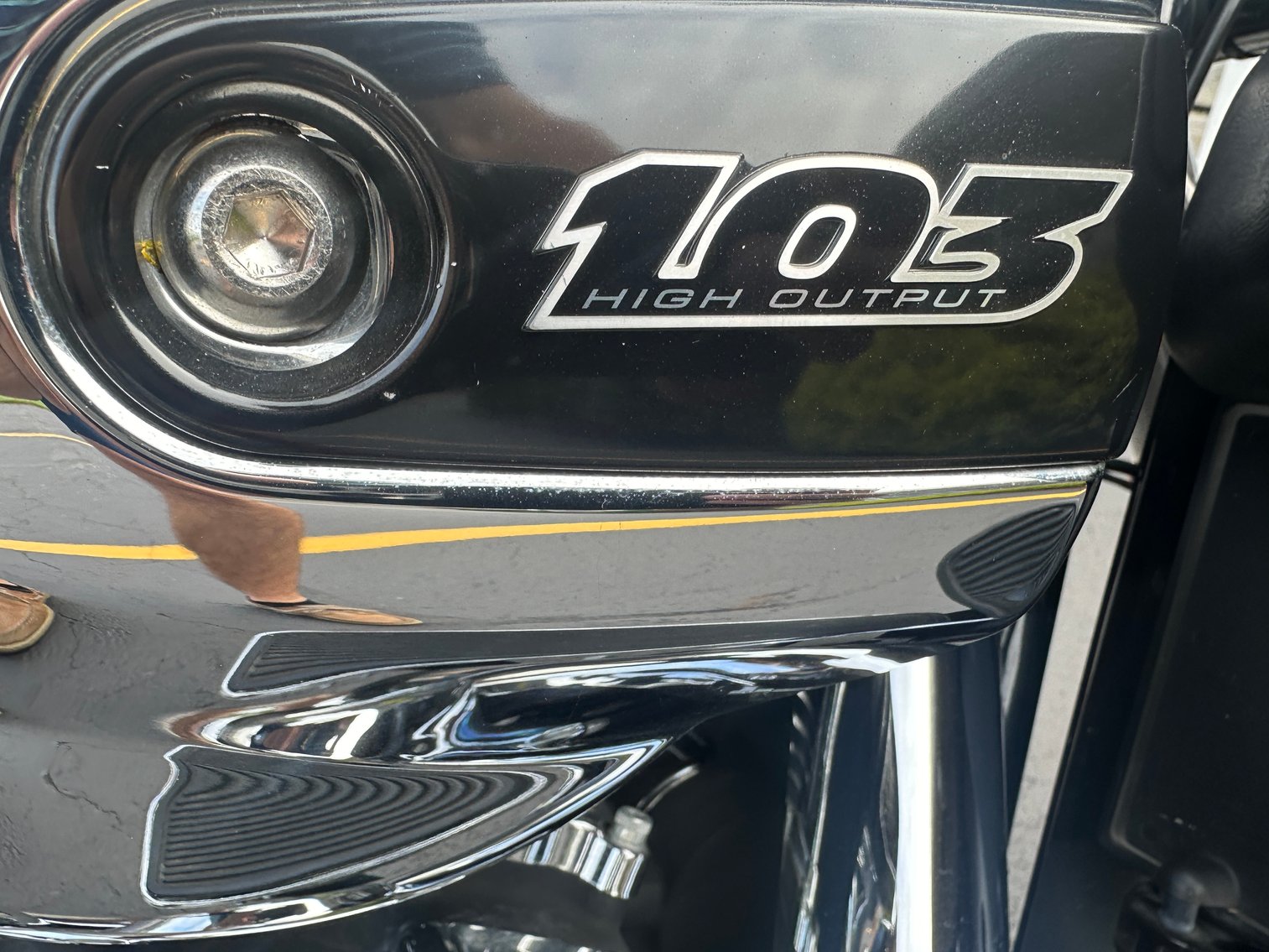 Image for (Whitehouse OH) 2014 Blackened Cayenne Harley-Davidson Electra Glide Ultra Classic Touring Motorcycle (Weckerly)