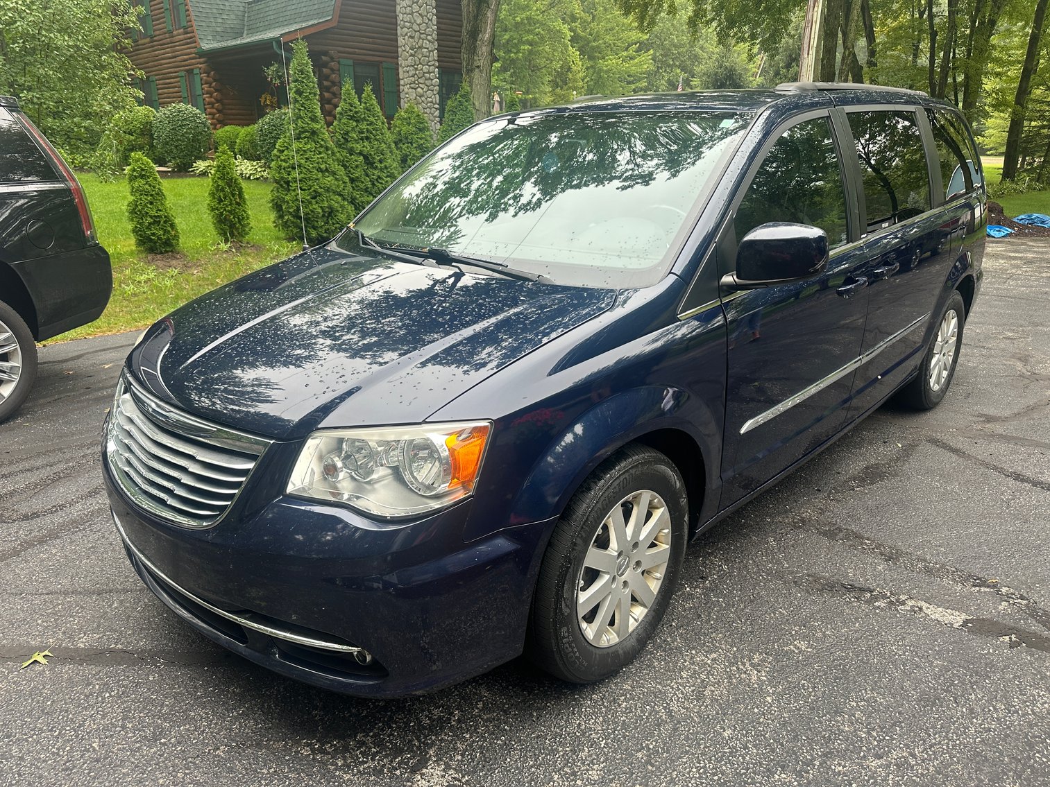 Image for (Whitehouse) (2) Chrysler Town & Country Vans, Cargo Express Trailer, Kitchen Countertops/Cabinets (Ramm Rd.)