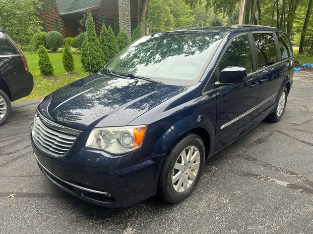 Image for (Whitehouse) (2) Chrysler Town & Country Vans, Cargo Express Trailer, Kitchen Countertops/Cabinets (Ramm Rd.)