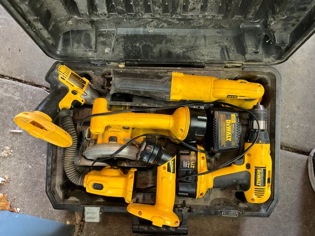 Image for (Toledo OH) Tools, Yard Tools, Kitchenware, Furniture (Atwood Rd.)