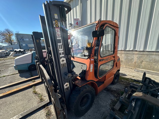 Image for (Maumee OH) Mini Excavator, Forklifts, Semi Trailers, Vehicles, Construction Equipment (Illinois)