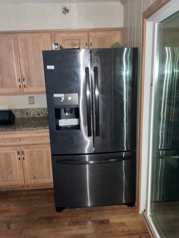 Image for (Ottawa Lake MI) Ford Escape, Tractors, Tools, Appliances, Fitness, Watches, Coins (Roloff Rd.)