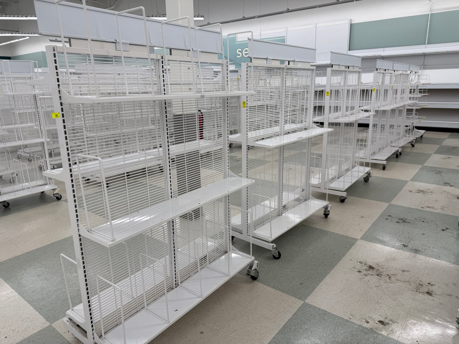 Image for (Toledo OH) Joann Fabric Monroe St. Liquidation (Monroe St.)