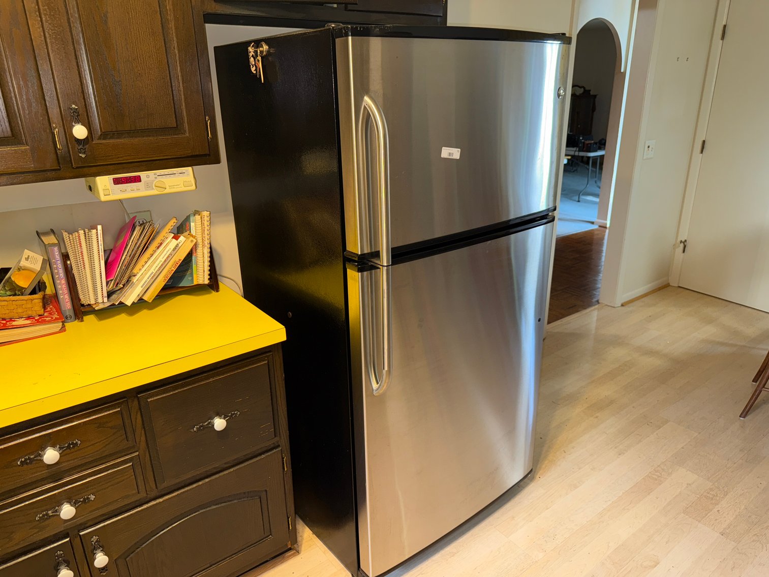 Image for (Toledo OH) Contents Of Home (Ragan Woods Dr.)