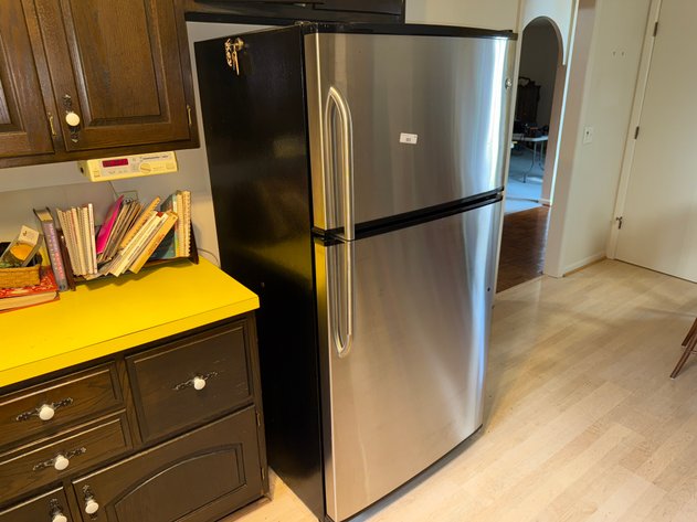 Image for (Toledo OH) Contents Of Home (Ragan Woods Dr.)