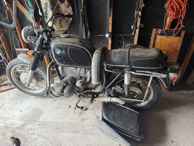 Image for (Toledo OH) Barn Finds! 90-Year-Old Seller's Vehicle Collection! (Bronson)