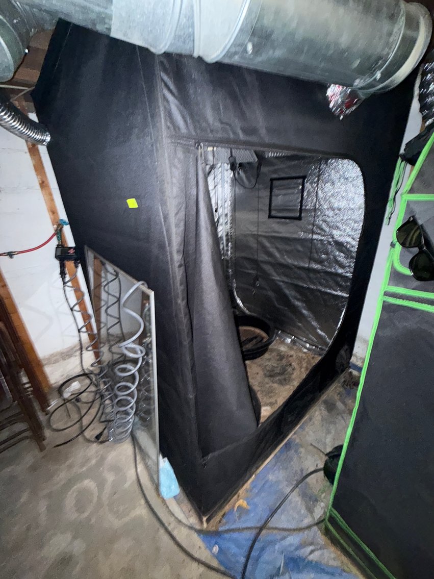 Image for (Whitehouse OH) Corvair Convertible, Country Coach Motorhome, Tools, Contents Of Home (Weckerly Rd.)