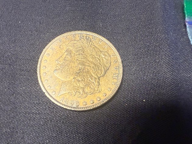 Image for (Whitehouse OH) Chevrolet HHR, Husqvarna Mower, 10KT, 14KT, 925, Coins, Household (Julianna)