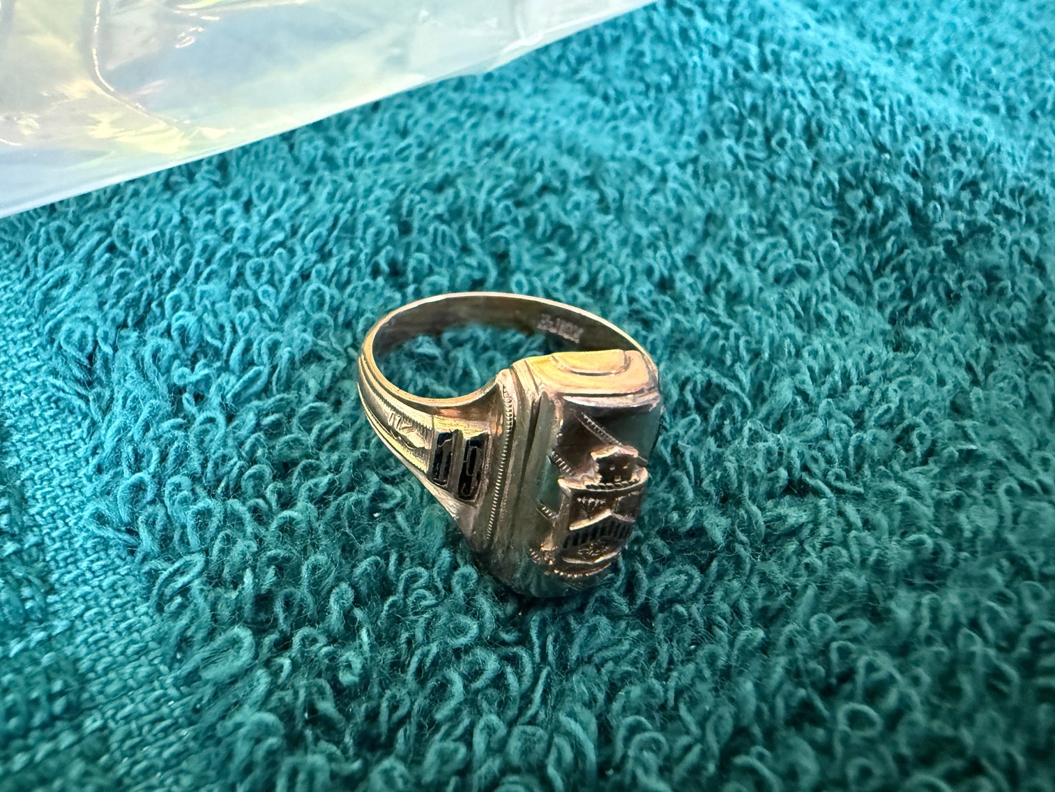 Image for (Toledo OH) 10KT Gold , 24KT Gold, 925, Sterling Silver, Coins, Home Decor, Dolls (Cinnamon Teal)