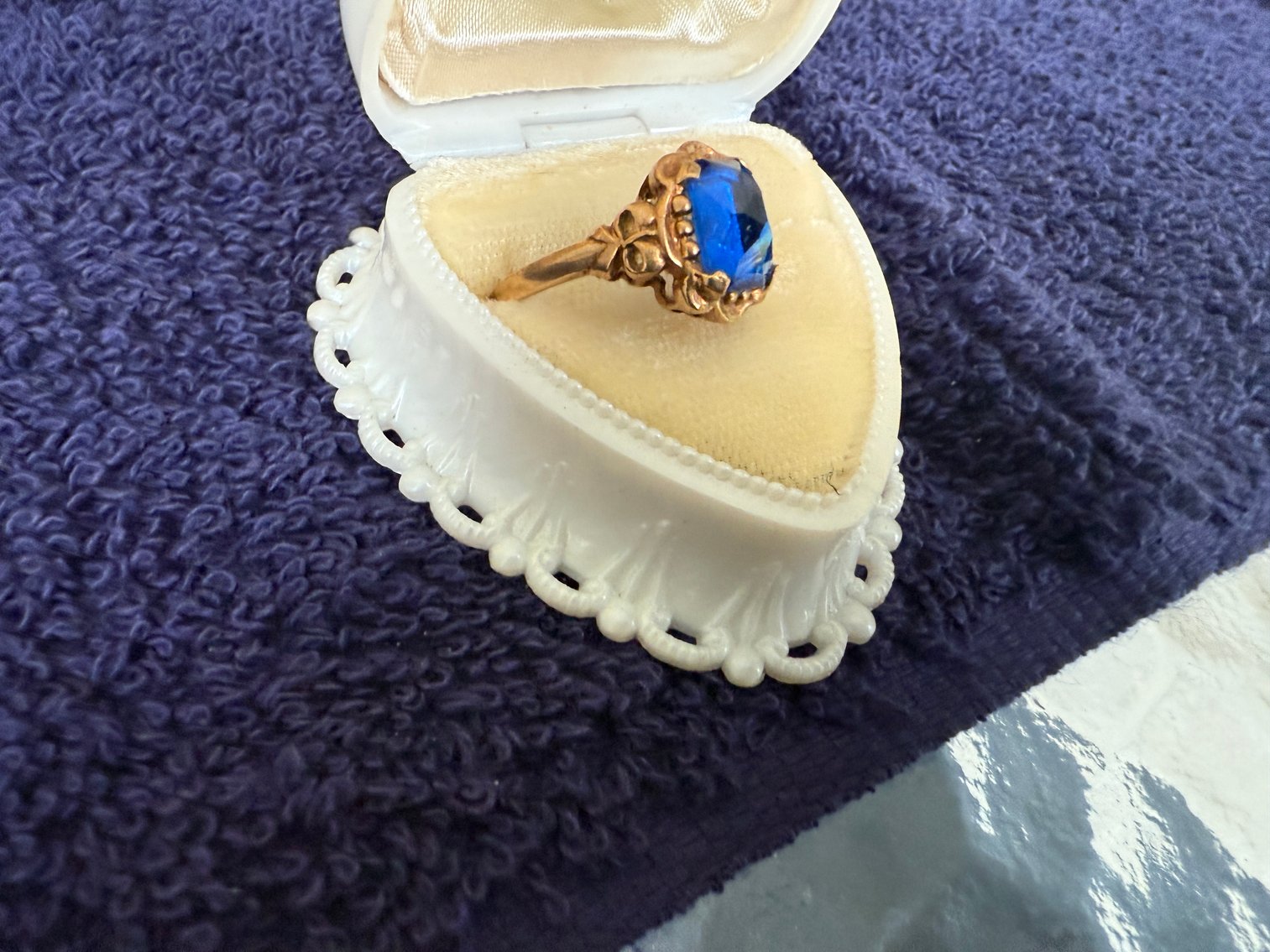 Image for (Toledo OH) 10KT Gold , 24KT Gold, 925, Sterling Silver, Coins, Home Decor, Dolls (Cinnamon Teal)