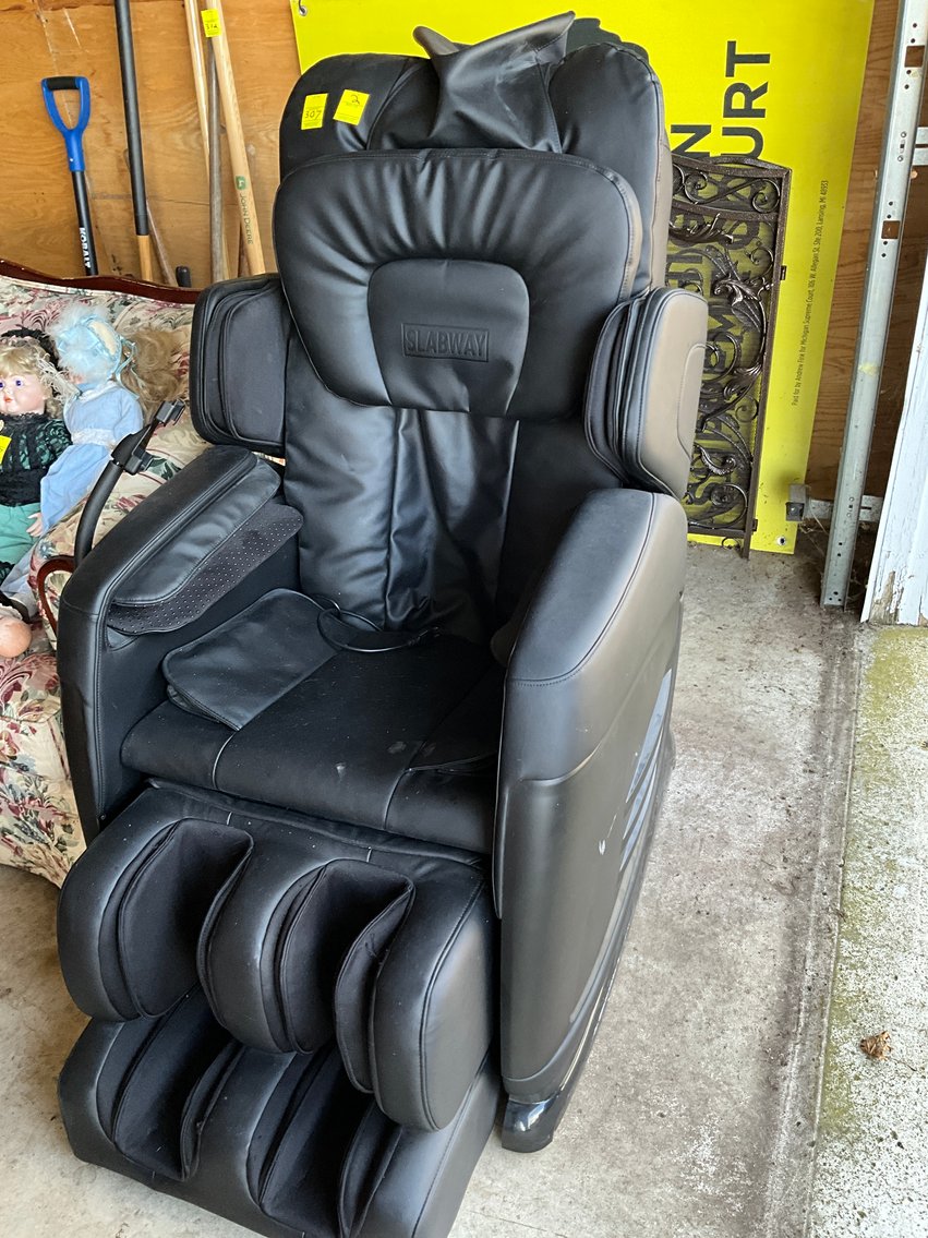 Image for (Monroe MI) Chrysler PT Cruiser, Thomas Kinkade Prints, Doll Collection, Tools, Furniture (N. Otter Creek)