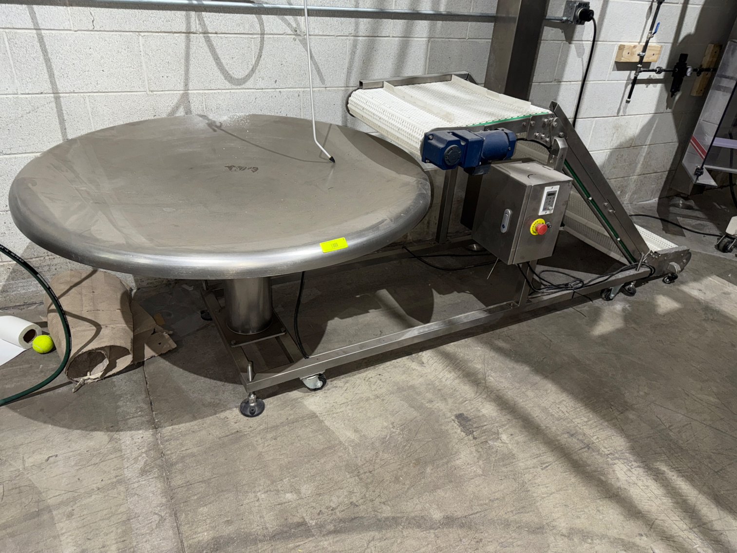 Image for (Perrysburg OH) Crown Forklift, Packing Machines, Pallet Racking, Conveyors (Ponderosa Rd.)