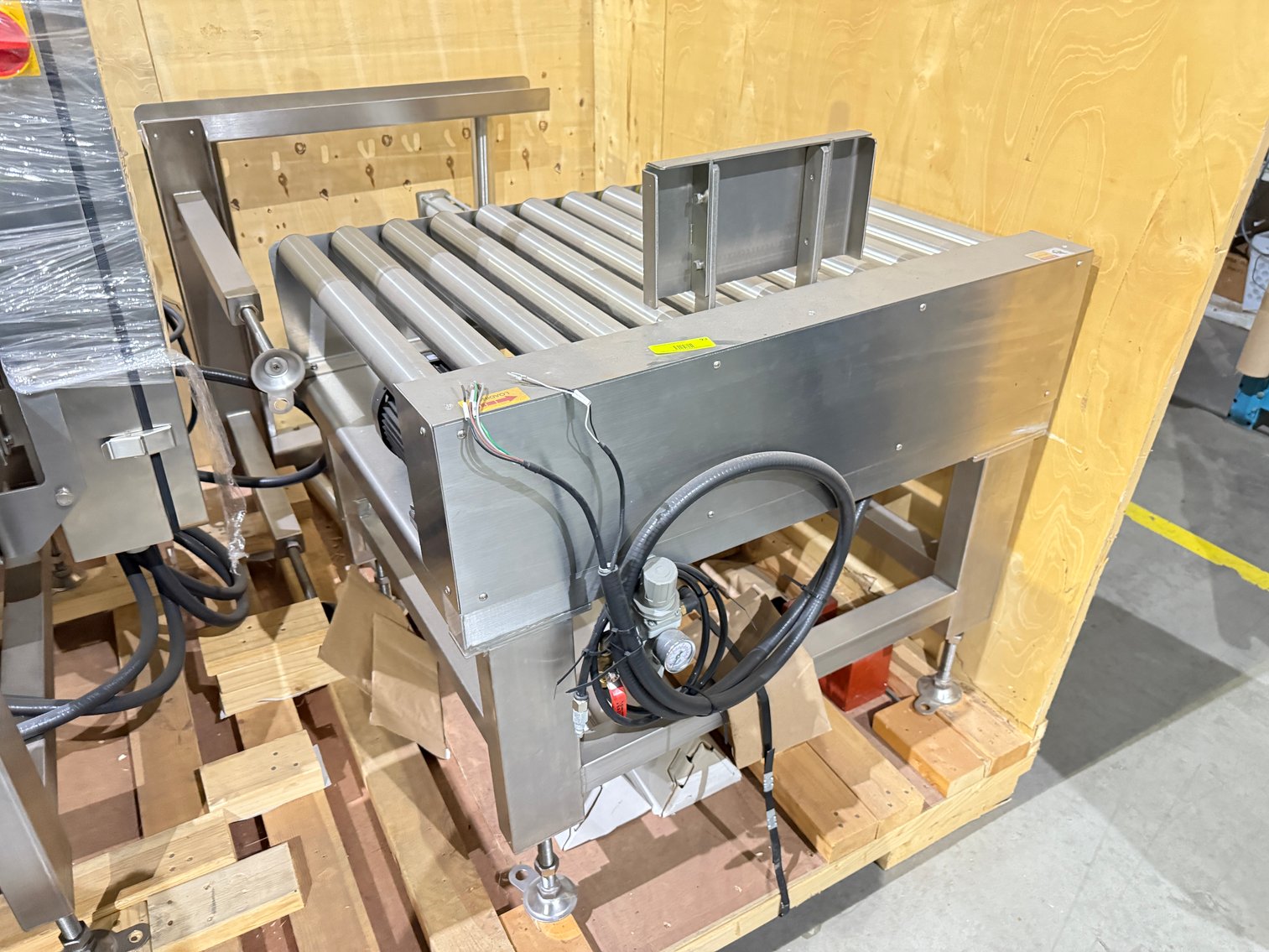 Image for (Perrysburg OH) Crown Forklift, Packing Machines, Pallet Racking, Conveyors (Ponderosa Rd.)