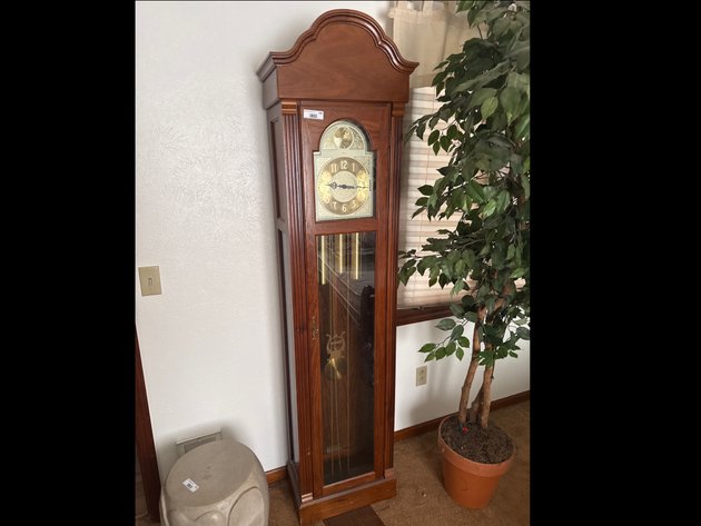 Image for (Perrysburg OH) Mini Cooper, Jewelry, Household Items, Furniture (Meadowpond)