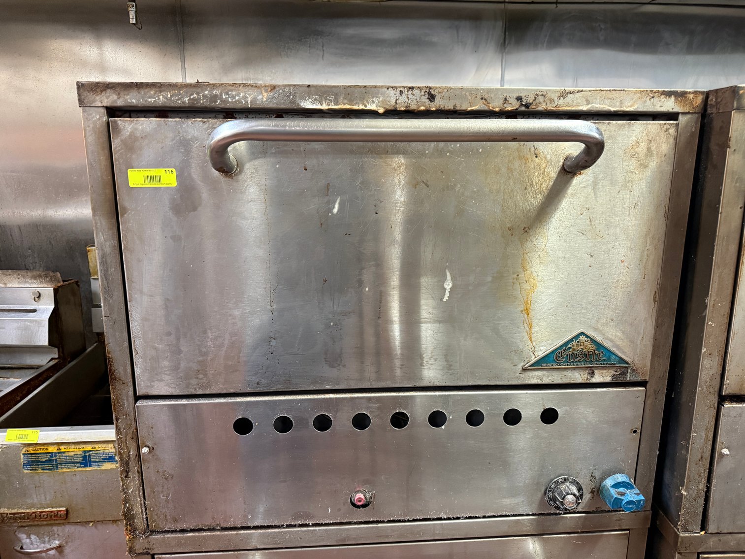 Image for (Toledo OH) Restaurant Equipment - Ranges, Italy Signs, Ovens, Pizza Ovens, Refrigerators, Prep Tables, Kitchen Equipment, Tables, Chairs (Monroe St.)