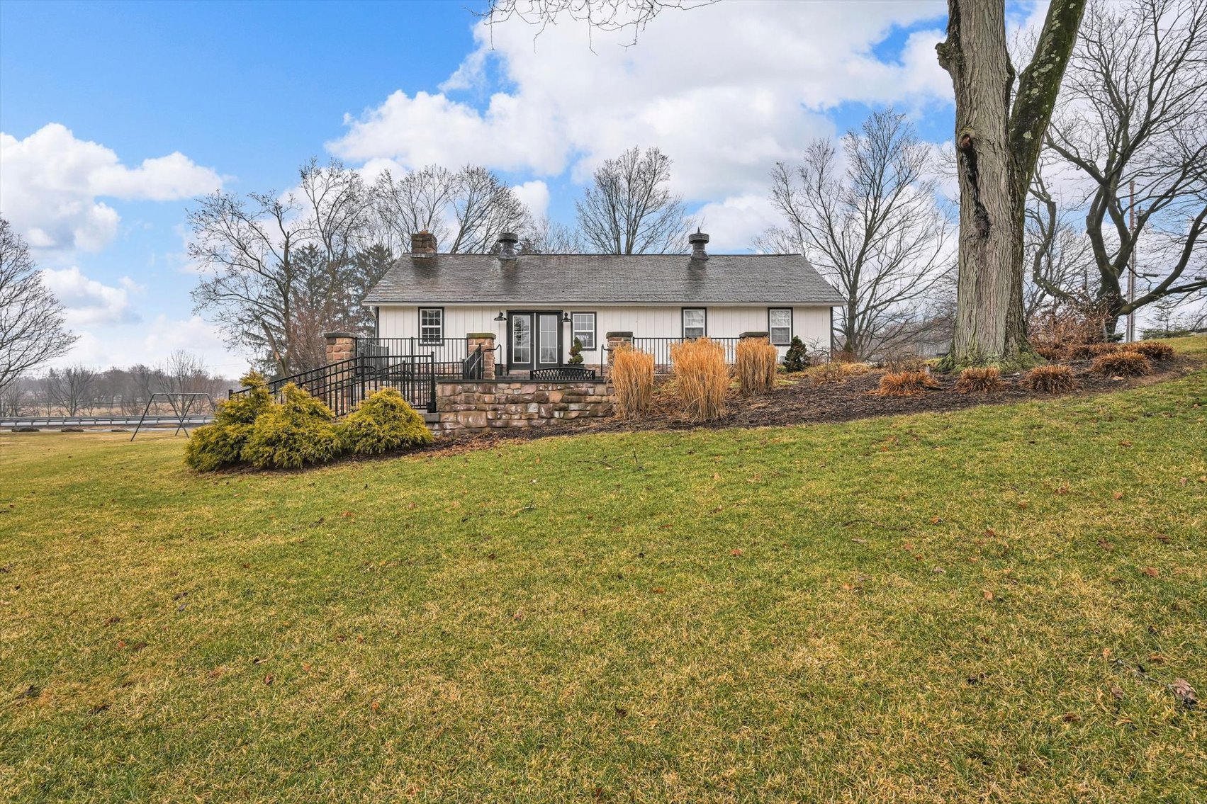 Image for Online Real Estate Auction - Commercial Event Space on (+/-) 4 Acres