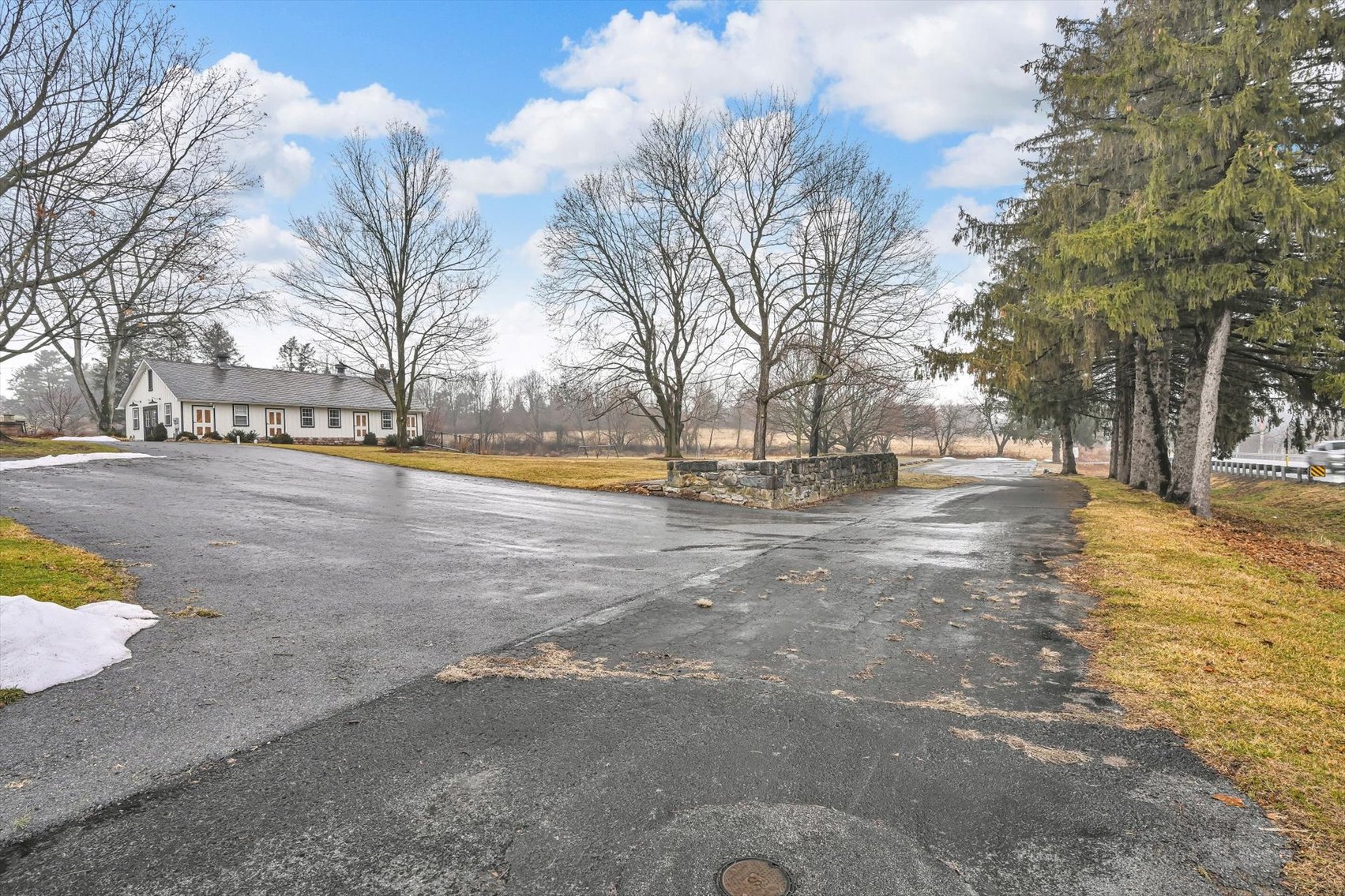 Image for Online Real Estate Auction - Commercial Event Space on (+/-) 4 Acres