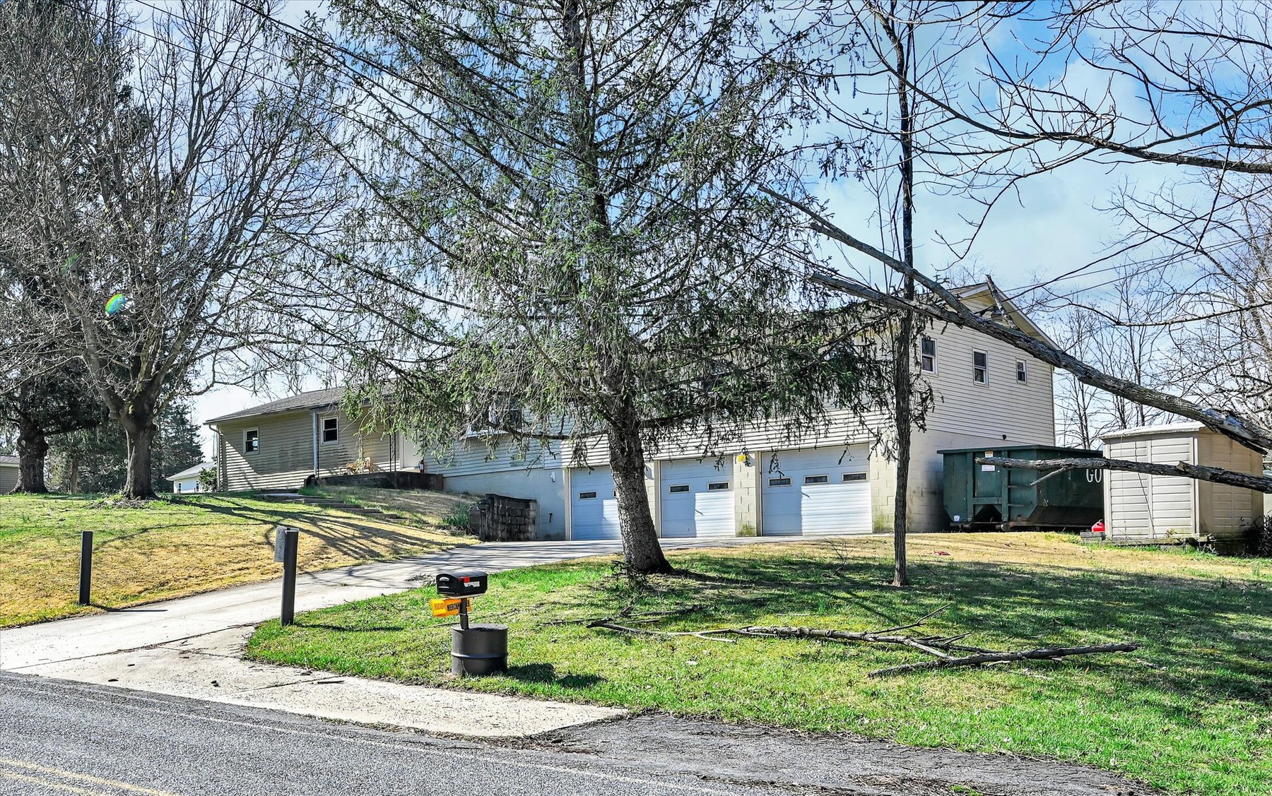 Image for Real Estate Auction - Detached Home on 1+ Acre