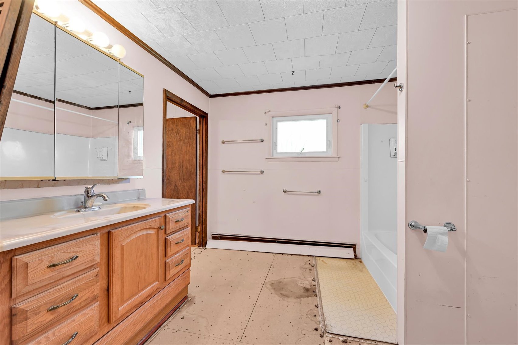 Image for Real Estate Auction - Detached Home on 1+ Acre