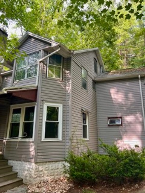Image for Online Real Estate Auction - FIXER UPPER Cottage in Mount Gretna