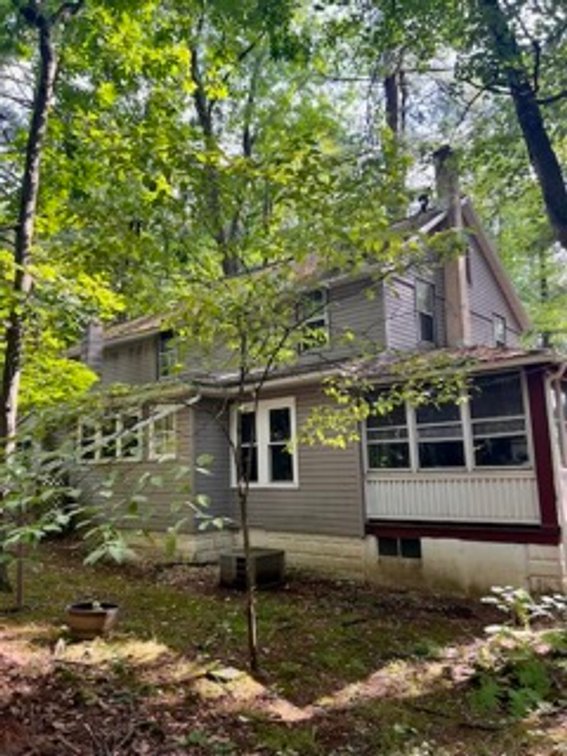 Image for Online Real Estate Auction - FIXER UPPER Cottage in Mount Gretna
