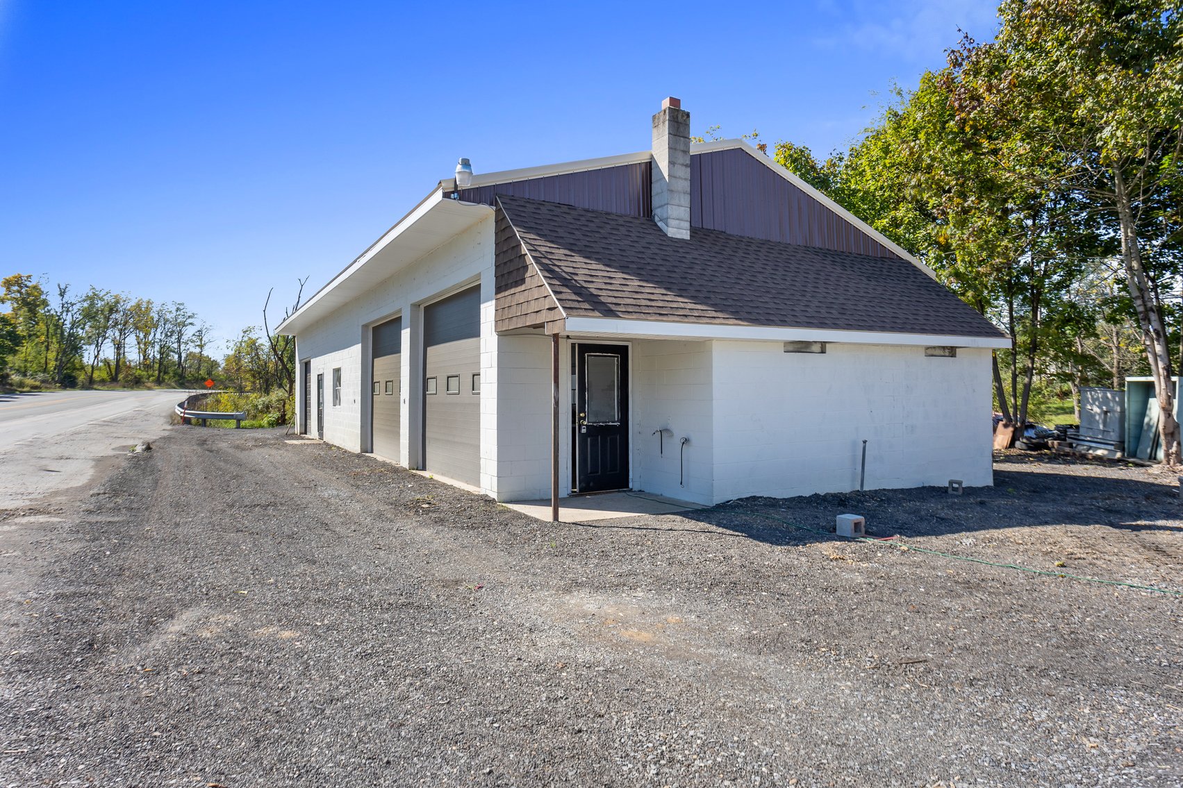 Image for Commercial Real Estate Auction - (+/-) 1.11 Acres with Block Building and Mobile Home