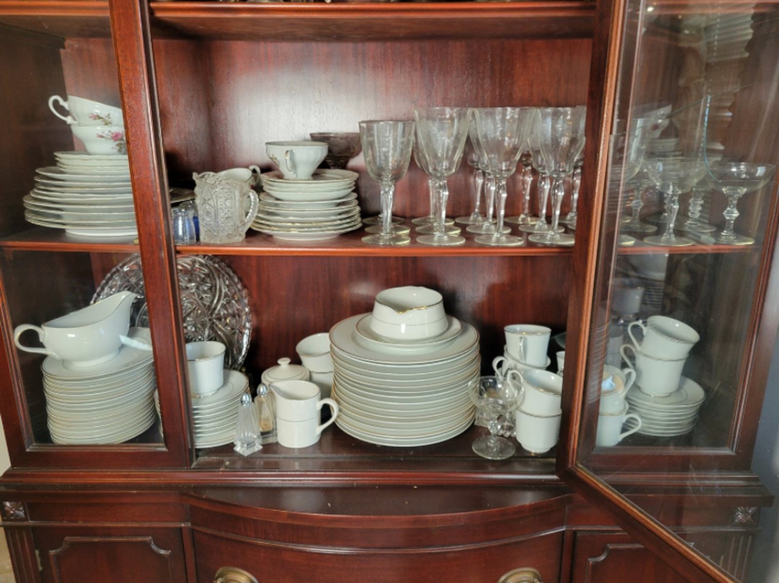 Image for Robertson Estate