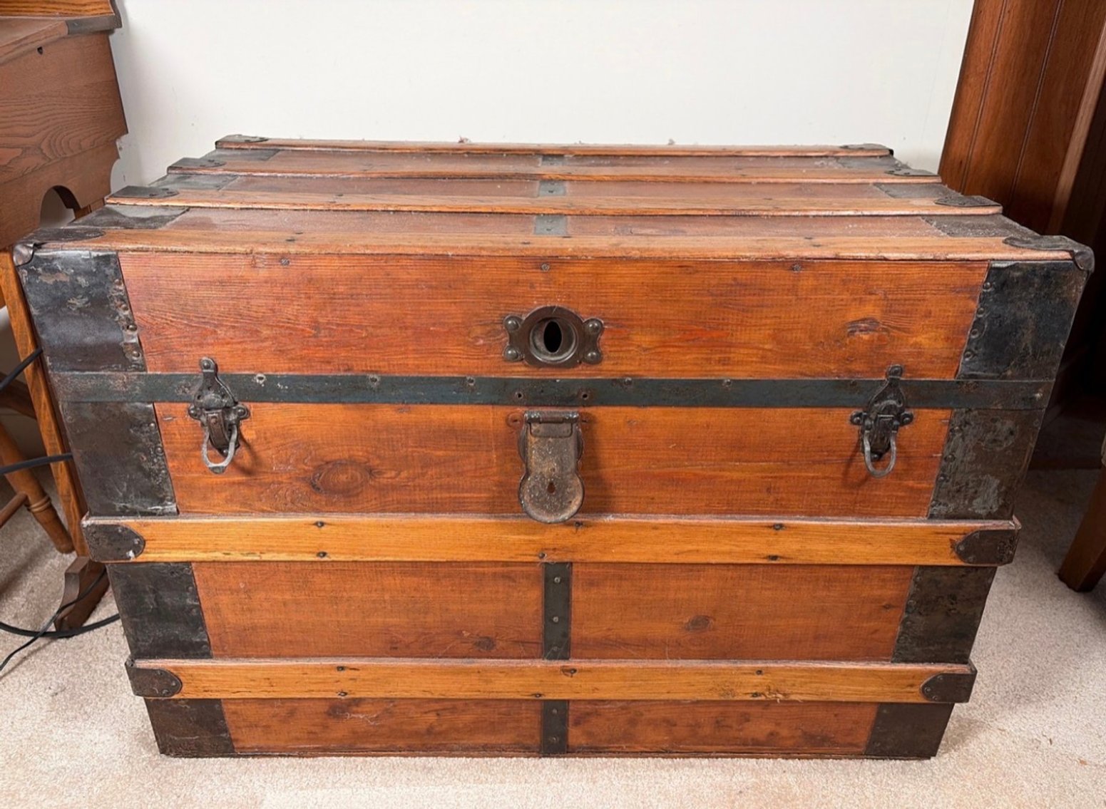 Image for Glen Allen Estate Auction - Vintage Gibson Mandolin, Dollhouses, Antique Furniture & Many High Quality Estate Items