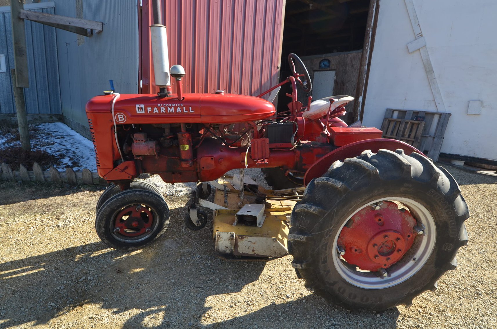 Image for JOHN DEERE TRACTORS, FARM EQUIPMENT AND OTHER PERSONAL PROPERTY - Independence, WI