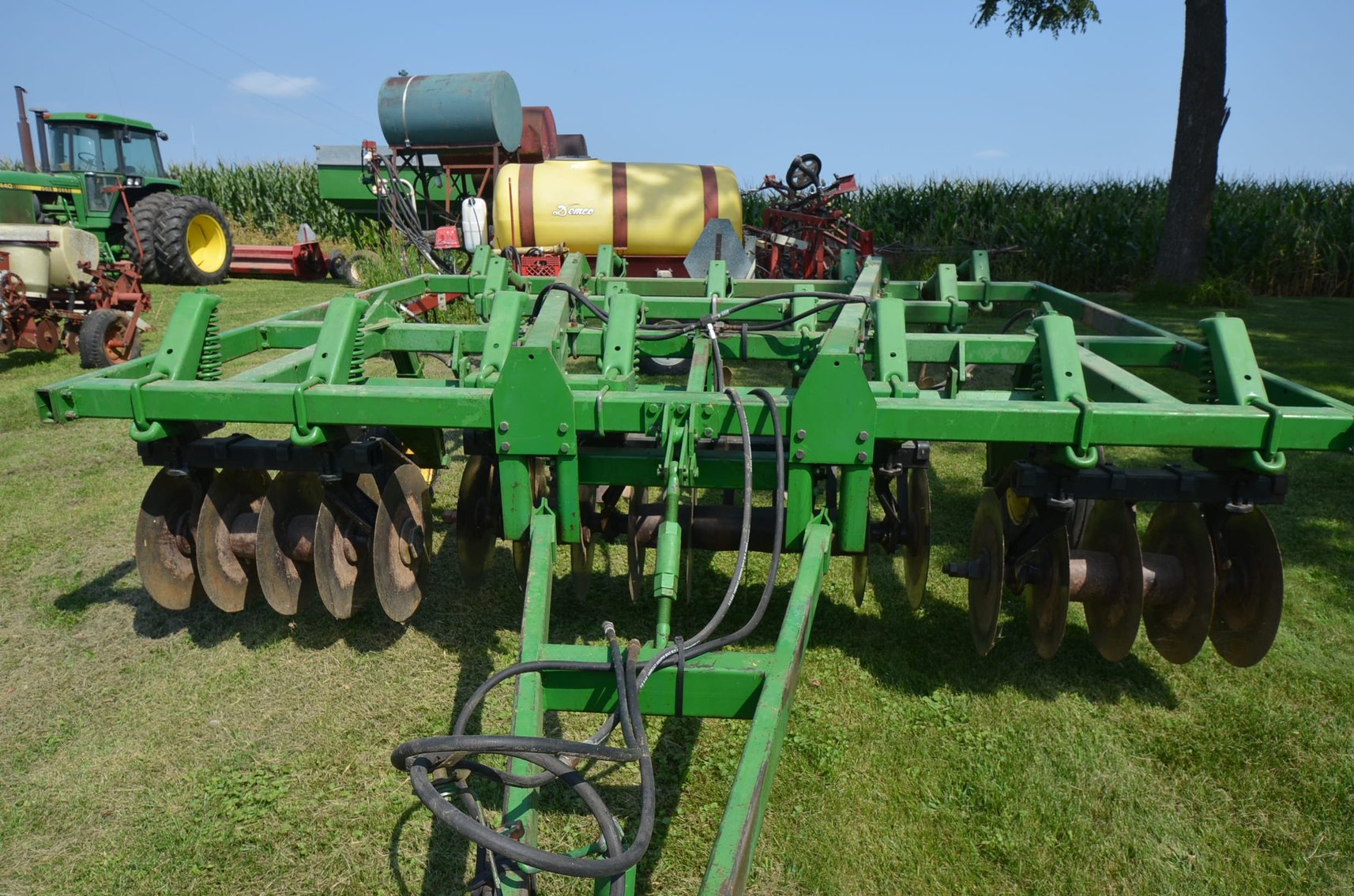 Image for JD TRACTORS, FARM EQUIPMENT, AND OTHER PERSONAL PROPERTY - Fountain City, WI