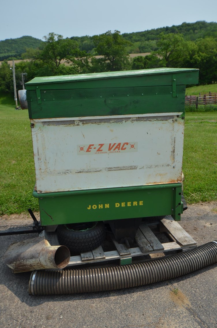 Image for DOUG FISK VINTAGE TRACTOR COLLECTION & MACHINERY - Mondovi, WI