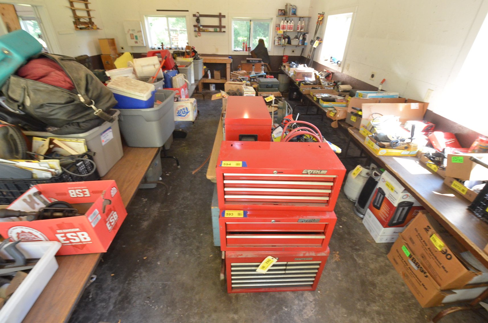 Image for RICHARD RUDE ESTATE: VEHICLES, CYCLES, TOOLS, PARTS AND MORE  - Mondovi, WI