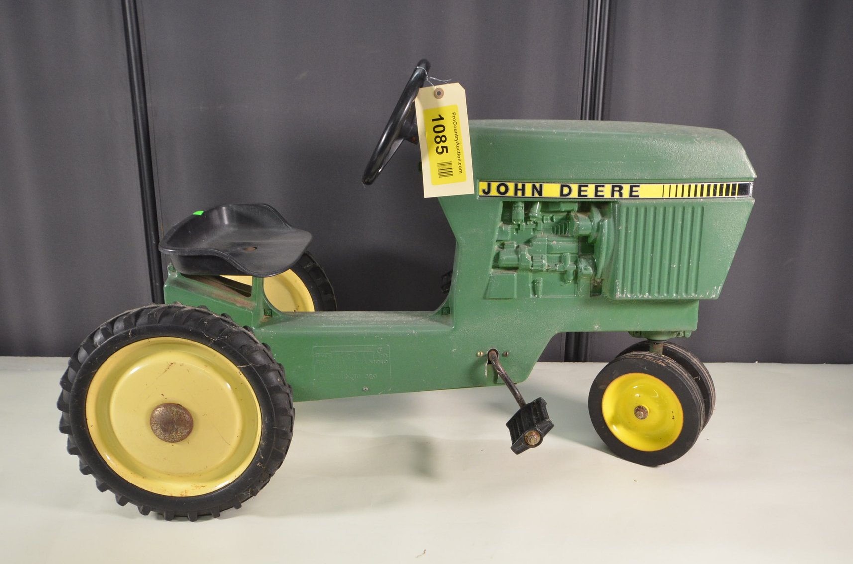 Image for EXCAVATORS, FIREARMS, SILVER COINS, TRUCKS, TOYS, AND MORE! - Mondovi, WI