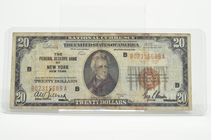 SILVER COINS AND PAPER CURRENCY - Mondovi, WI