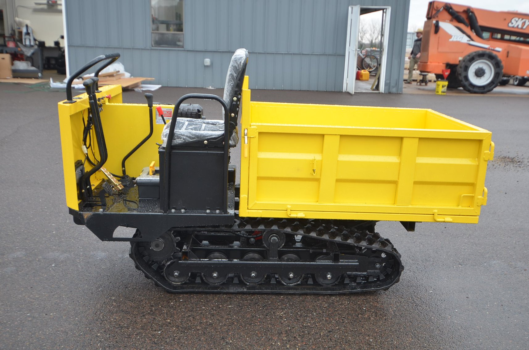 Image for CONTAINERS, EXCAVATORS, SKID STEERS, ELECTRIC RIDES & MORE - Mondovi, WI