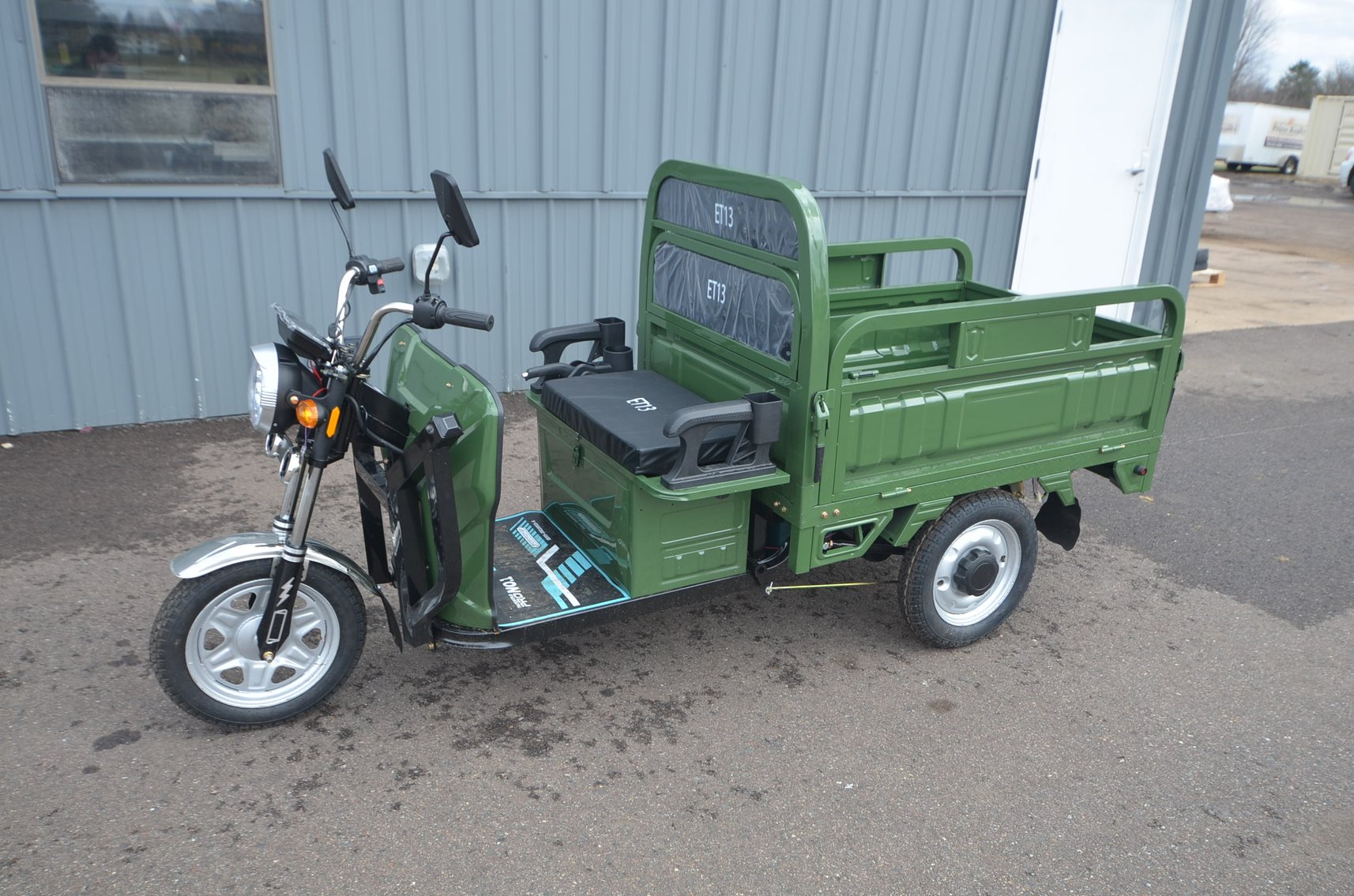 Image for CONTAINERS, EXCAVATORS, SKID STEERS, ELECTRIC RIDES & MORE - Mondovi, WI