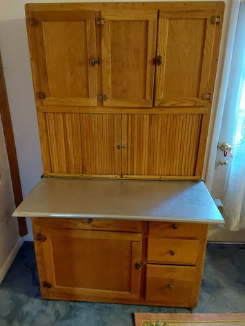 Sizzling August Estate Auction