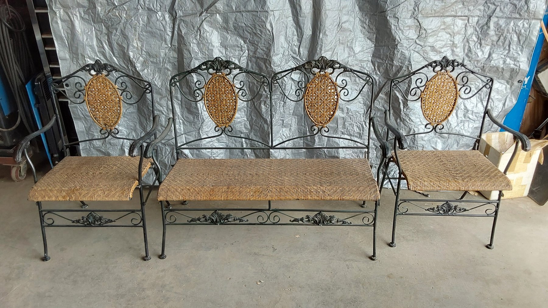 Image for Four Leaf Clover Online Auction