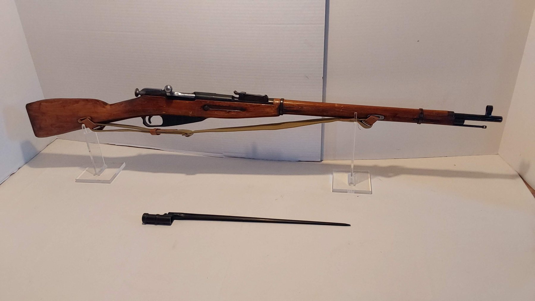 Image for Bursting into Spring with an April Auction!