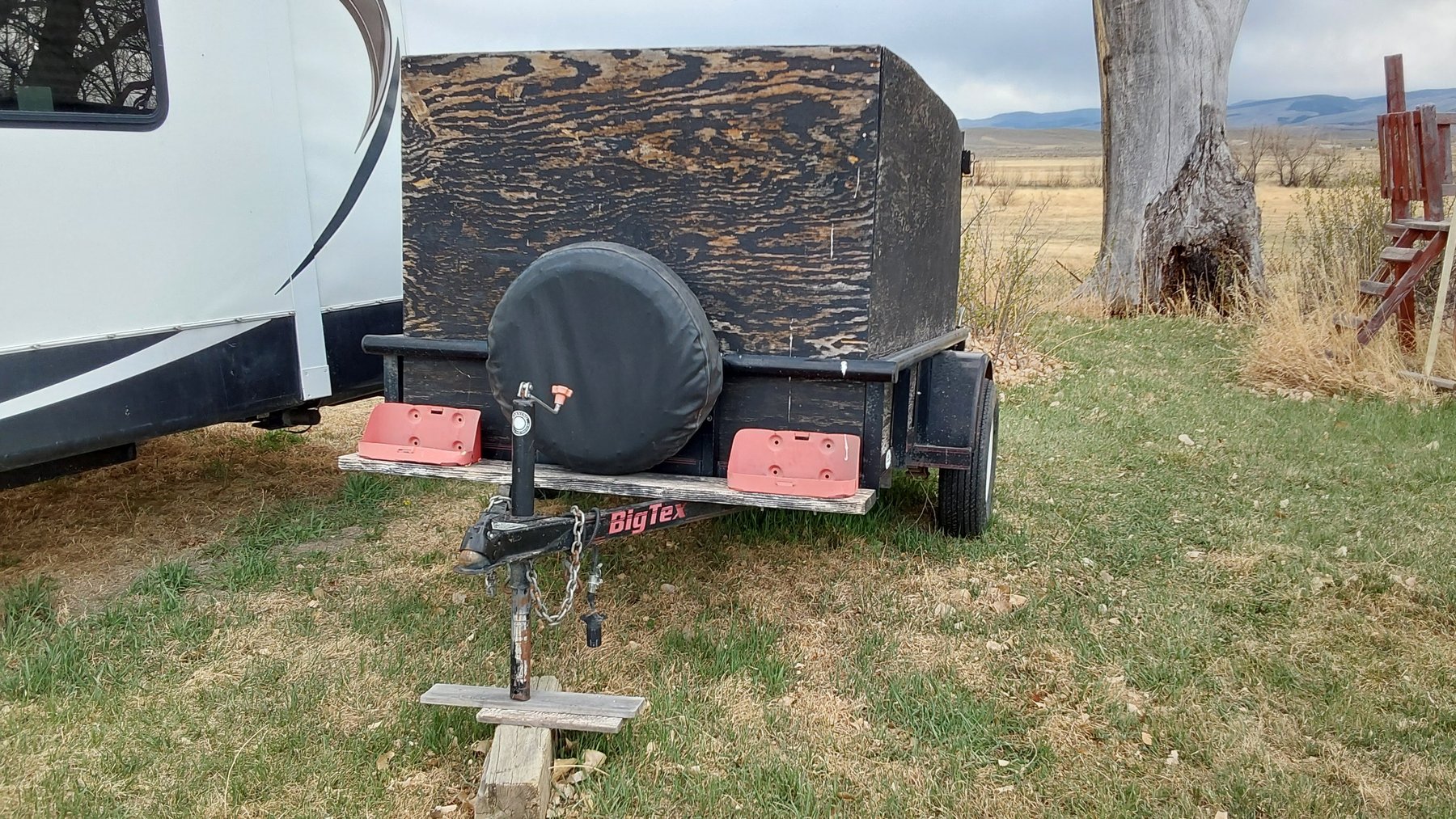 Image for Bursting into Spring with an April Auction!