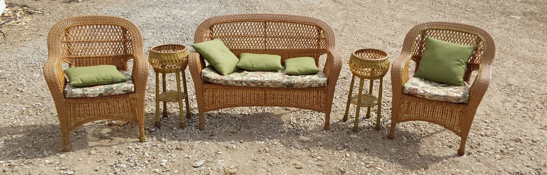 Image for Bursting into Spring with an April Auction!